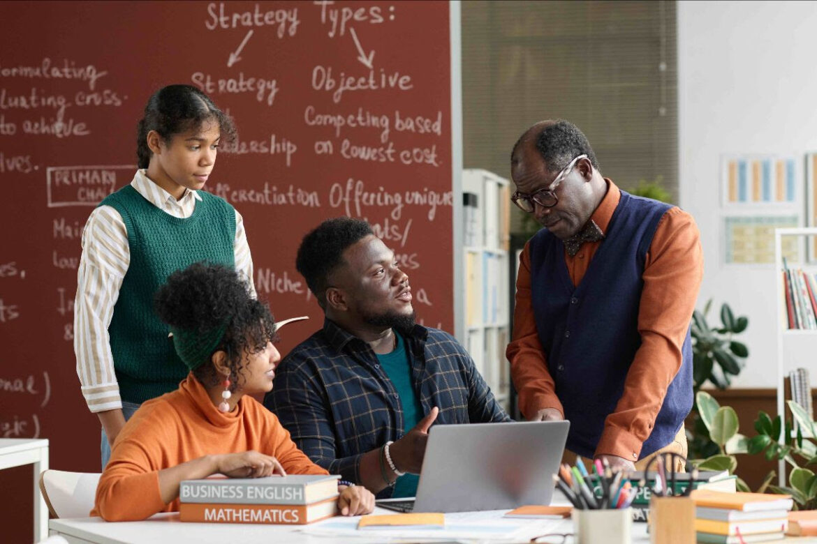 The week on WURD: Black teachers in Philly, Overbrook High shooting, Kensington mobile services face regulation after City Council vote